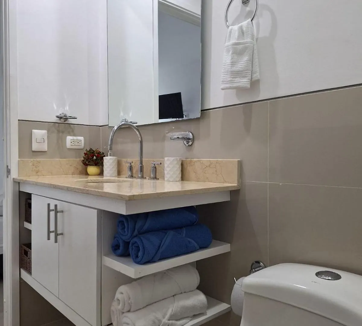 Cartagena Lujoso Apto En Morros Ultra Con Vistas Y Acceso Al Mar קולומביה